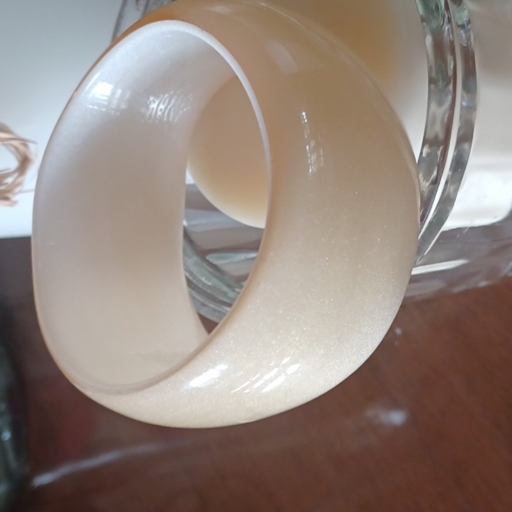 Set of Three Unique Chunky Bangles Two Graphic & One Pearlescent Vintage Retro - Picture 5 of 13